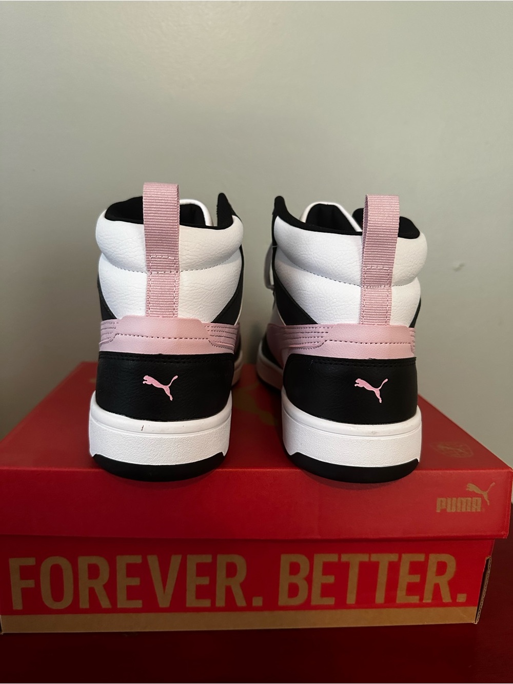 Puma Women’s High-Top Sneakers — White, Pink & Black Women’s Size 10 - Picture 5 of 6
